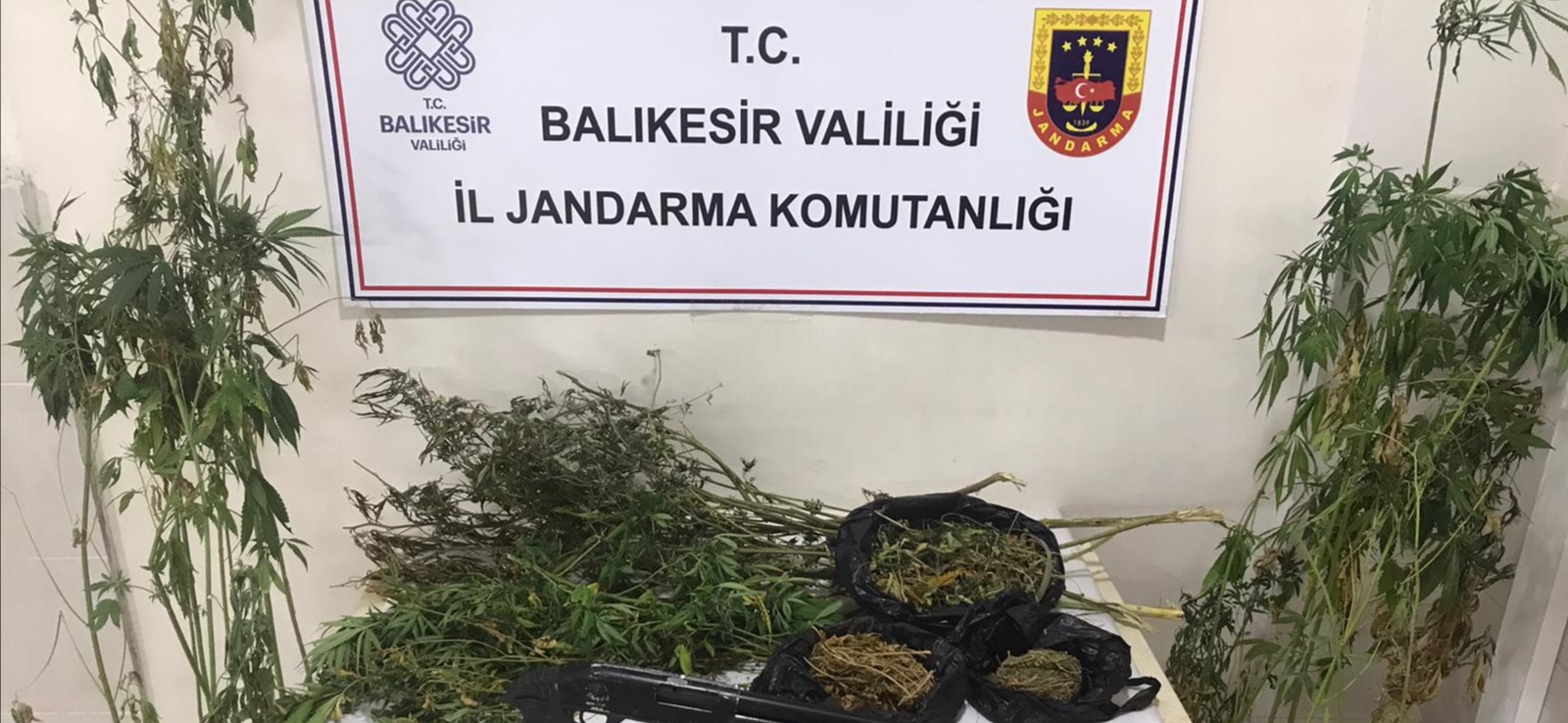 Gönen’de uyuşturucu madde imal ve ticaretine yönelik operasyonel çalışma