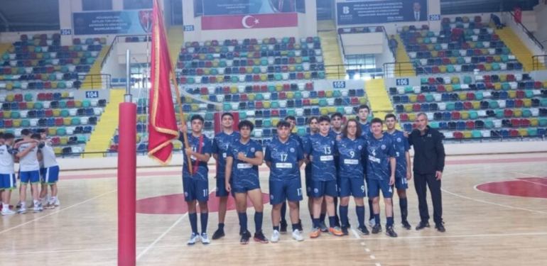 Gönen Anadolu Lisesi İlimizi Türkiye Finallerinde Temsil Ediyor