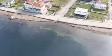 752x395-denize-atik-su-desarj-eden-balikesir-buyuksehire-ceza-1738230280926