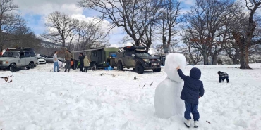 ŞEHRE KAR YAĞMAYINCA, ONLAR KARA GİTTİ