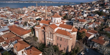 TARİHİ CAMİLER RAMAZAN'A HAZIRLANIYOR AYVALIK'TA RAMAZAN HAZIRLIKLARI HIZ KESMEDEN DEVAM EDİYOR