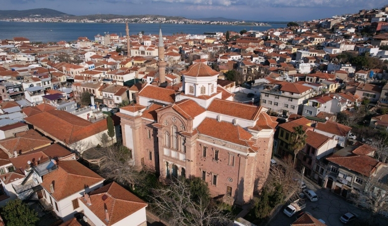 Tarihi camiler Ramazan’a hazırlanıyor