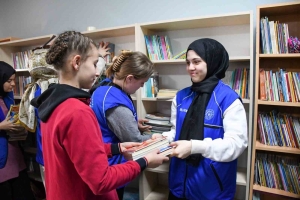 "KİTABIM KİTABIN OLSUN" PROJESİ GENÇLERE EĞİTİM IŞIĞI OLUYOR PROJE İLE KÜTÜPHANESİZ OKUL KALMAYACAK