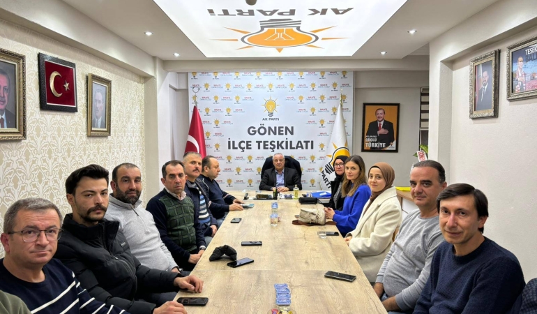 AK Parti Gönen İlçe Teşkilatı Haftalık Toplantısını Gerçekleştirdi