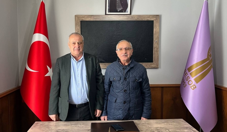 AK Parti Gönen İlçe Teşkilatından Tuhafiyeciler Odası’na Ziyaret