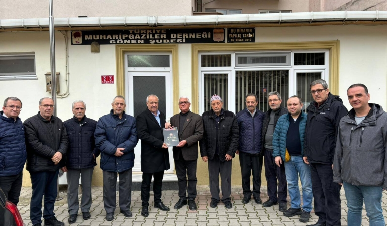 AK Parti Gönen İlçe Teşkilatından Şehit Yakınları ve Gaziler Derneği’ne Ziyaret