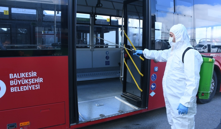 Büyükşehir’den hijyenik ortamda toplu taşıma hizmeti