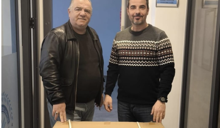 Bandırma Engelli ve Engelli Aileleri Derneği’nden Anlamlı Destek: Engelli Bireye Tekerlekli Sandalye Hediye Edildi