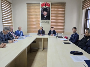 Gko8AiuXUAAboje