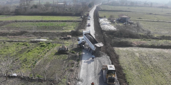 Gönen’in 15 yıllık yol sorununu Büyükşehir çözüyor