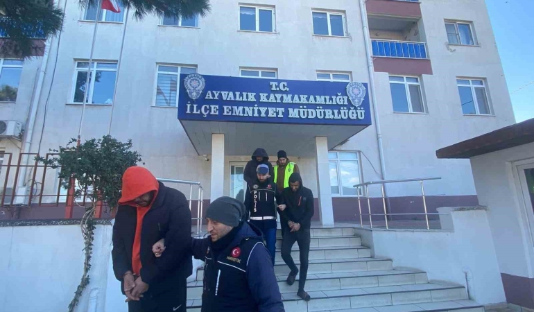 Ayvalık’ta uyuşturucu satıcılarına geçit yok