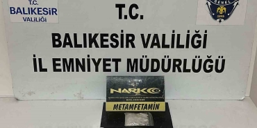 BALIKESİR’DE UYUŞTURUCU TACİRİ 2 KİŞİ YAKALANDI