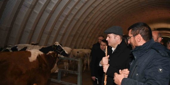 Başkan Akın, haftaya hayvan pazarı ziyaretiyle başladı