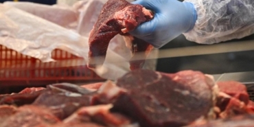 1799560-kirmizi-ette-fiyat-artislariyla-ilgili-bakanliktan-aciklama-67e3a0cac0dc8