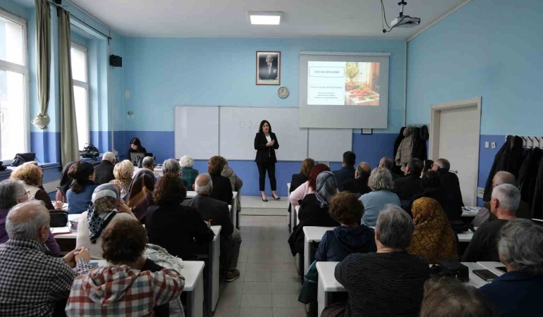 60 yaş üzeri öğrencilerin ilk ders heyecanı