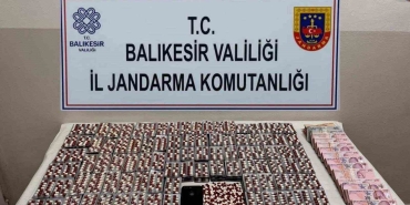 BALIKESİR'DE JANDARMADAN KAÇAKÇILIK VE ORGANİZE SUÇ OPERASYONU: 50 ŞÜPHELİ YAKALANDI