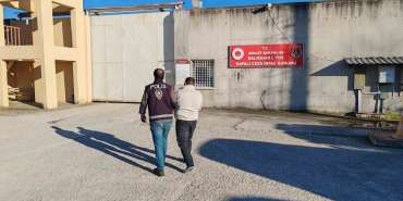 BALIKESİR'DE 1 HAFTADA ARANAN 341 ŞAHIS YAKALANDI