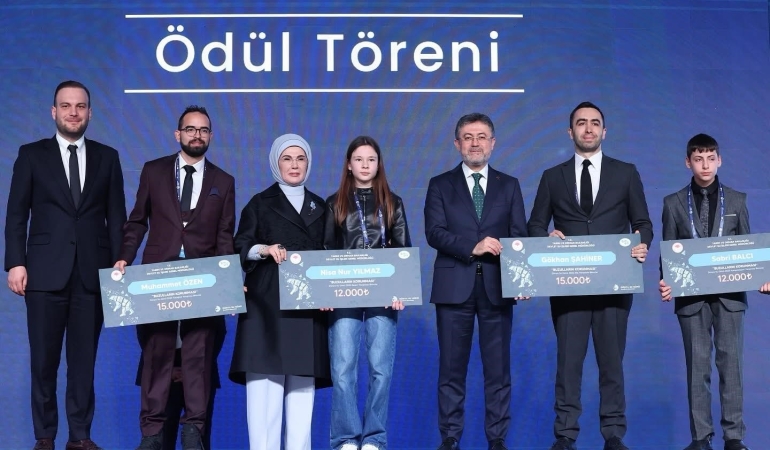 Bandırmalı öğrenci Türkiye birincisi oldu