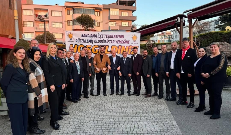 AK Parti Gönen İlçe Teşkilatından Bandırma’daki İftar Programına Katılım