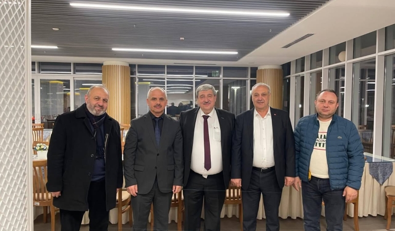 AK Parti Gönen İlçe Başkanı Zekeriyya Dağlı, MÜSİAD’ın İftarında Vatandaşlarla Buluştu