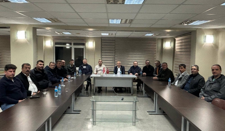 AK Parti Gönen İlçe Başkanı Zekeriyya Dağlı, Sulama Birliği Çalışanlarıyla Bir Araya Geldi