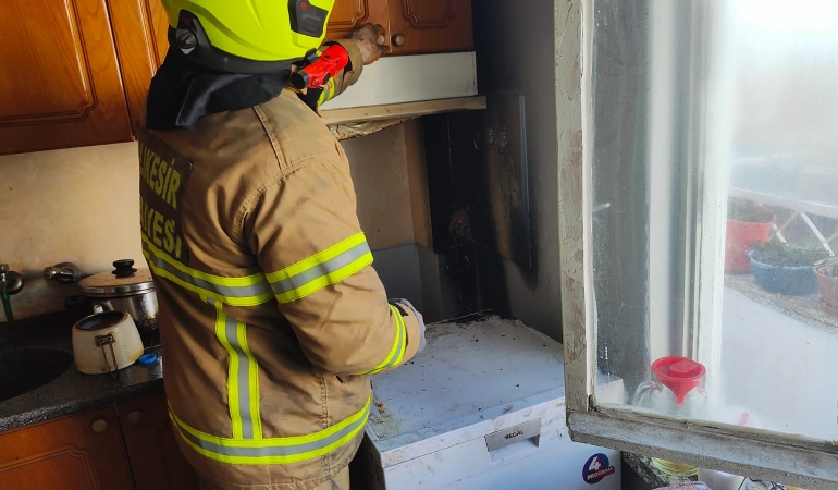 Susurluk’ta tüp yangını kontrol altına alındı