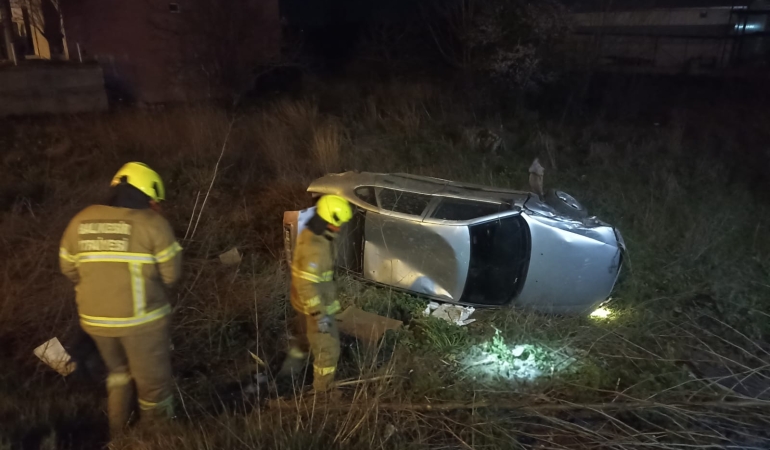 Balıkesir’de tek taraflı trafik kazası: Otomobil sürücüsü ağır yaralandı
