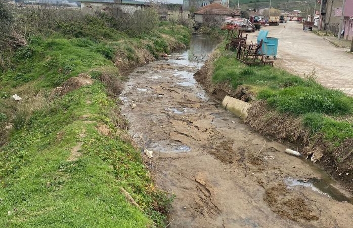 Bandırma’da Dere Kirliliği Tepkiye Neden Oldu