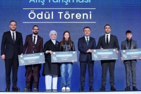 BANDIRMALI ÖĞRENCİ TÜRKİYE BİRİNCİSİ OLDU