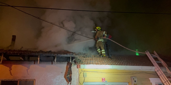 Balıkesir’in Gönen ilçesinde korkutan yangın