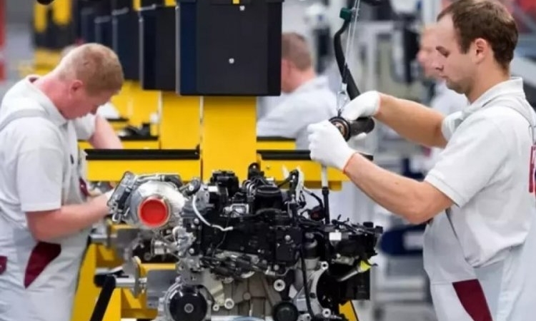 Sektörde şok etkisi yaratan karar! Otomotiv devi üretimini durdurdu…