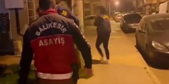 Balıkesir merkezli 5 ilde dolandırıcılık operasyonu