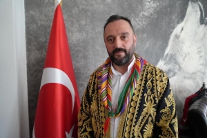 RAKİPSİZ VE REKORTMEN AĞA KALICI KEMERİ HEDEFLİYOR KURTDERE GÜREŞ AĞASI KEMAL AYDIN, 3. KEZ AĞALIĞI ALARAK KALICI KEMERE KAVUŞMAK İSTİYOR