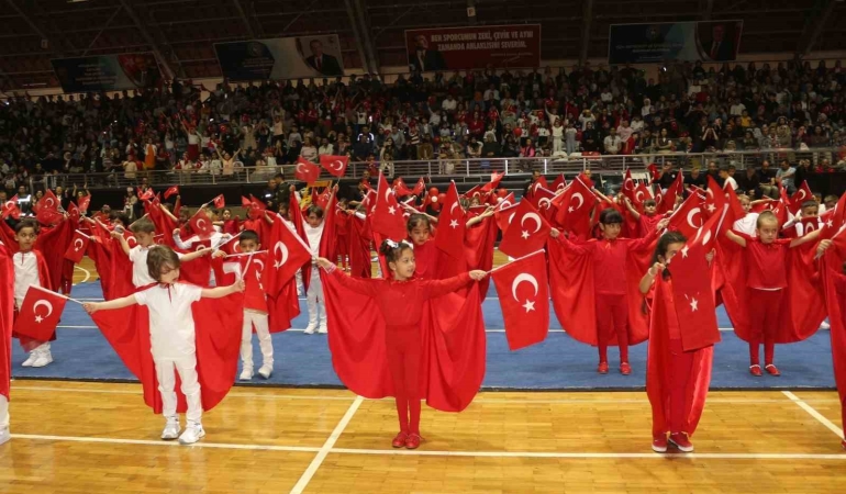 23 Nisan Ulusal Egemenlik ve Çocuk Bayramı coşkuyla kutlandı