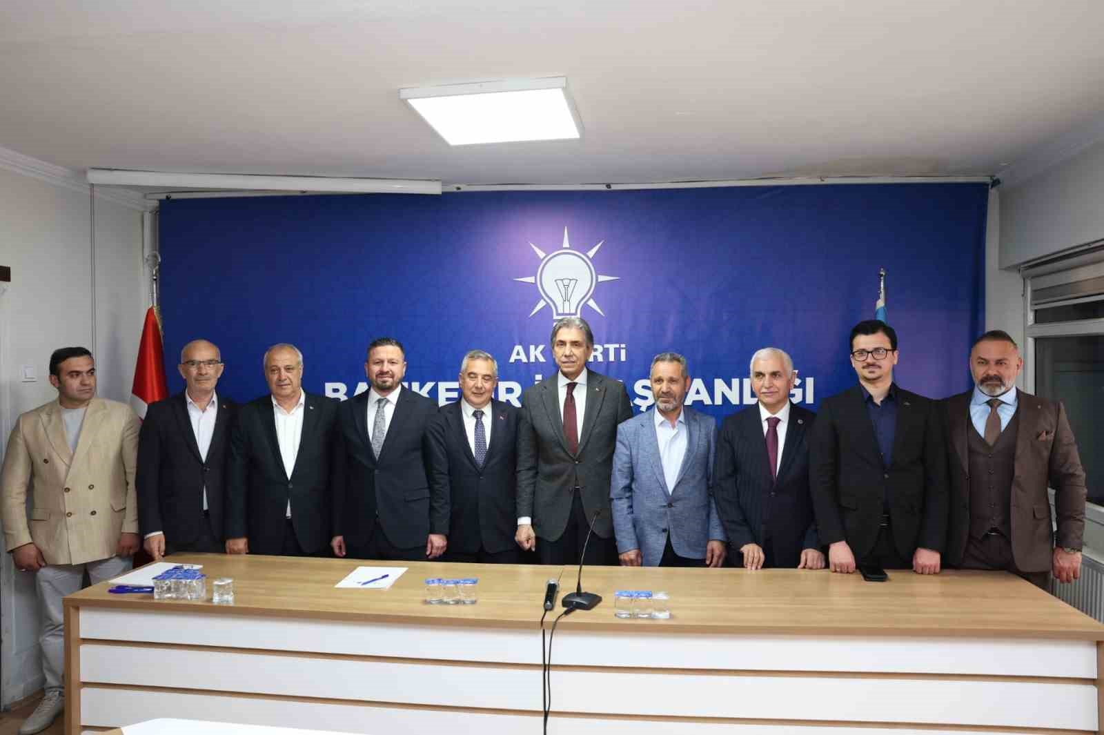 AK PARTİ GENEL BAŞKAN YARDIMCISI MUSTAFA DEMİR: "BALIKESİR'İ YENİDEN AK BELEDİYECİLİKLE BULUŞTURACAĞIZ"