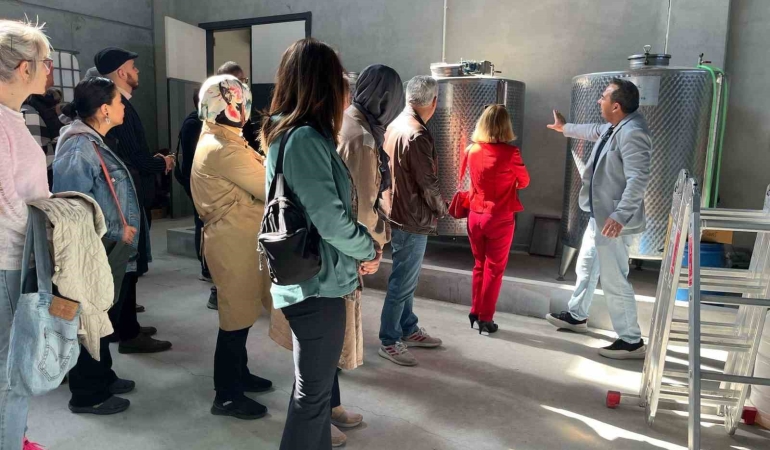 Akademi öğretmenleri ile Balıkesir’in kokularına yolculuk