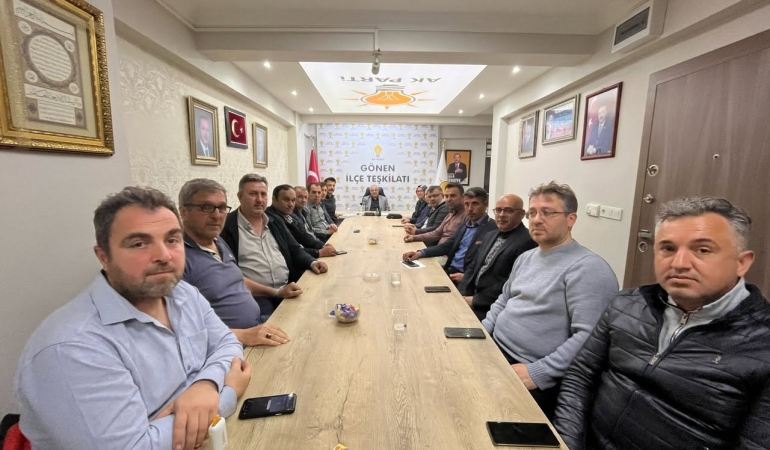 AK Parti Gönen İlçe Teşkilatı’ndan Haftalık Değerlendirme Toplantısı