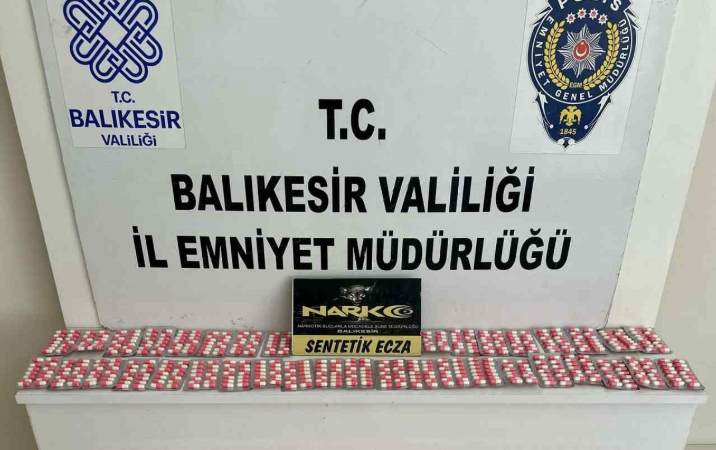 Balıkesir’de bin 666 sentetik hap ele geçirildi