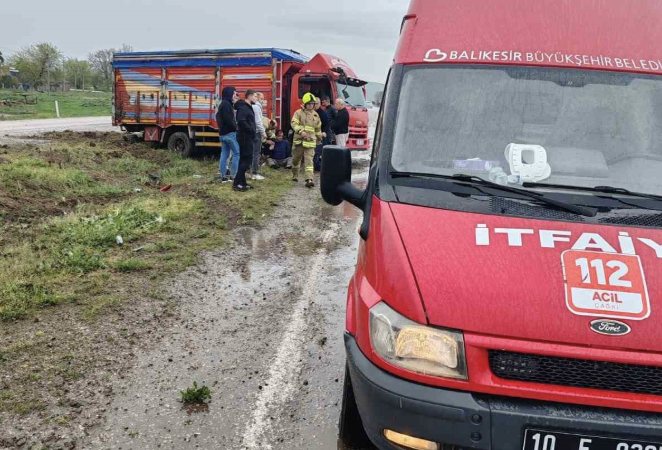 Manyas’ta trafik kazası: 2 yaralı