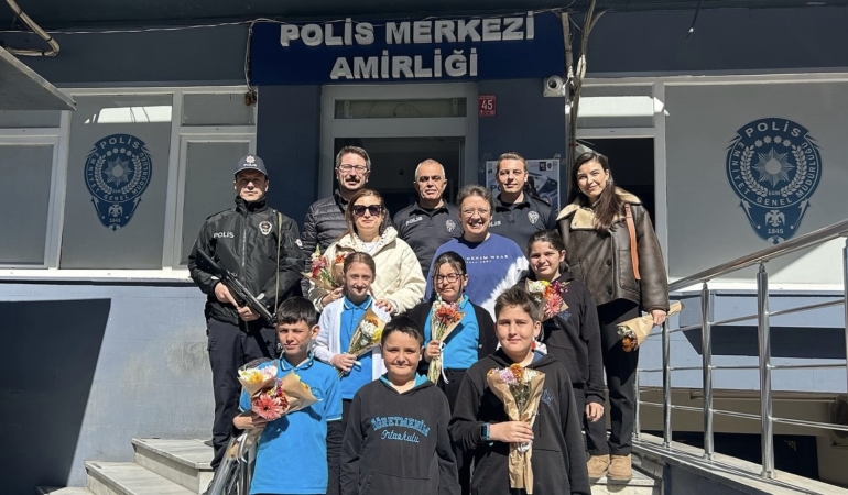 Gönenli Öğrencilerden Emniyet Teşkilatına Anlamlı Ziyaret