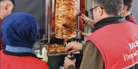 Gönen’de döner işletmeleri denetlendi: Numuneler uygun çıktı