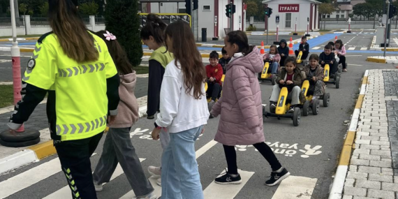 Balıkesir’de 378 Öğrenciye Trafik Eğitimi Verildi