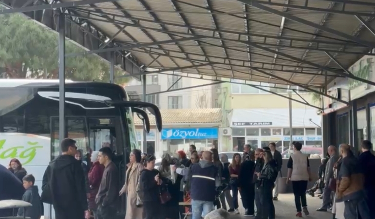 Gönen otogarında bayram sonrası dönüş yoğunluğu