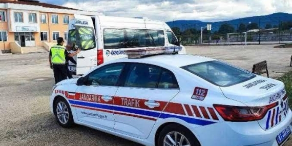 Gönen İlçe Jandarma’dan Motosiklet Sürücülerine Uyarı: Kurallara Uyun, Güvende Kalın