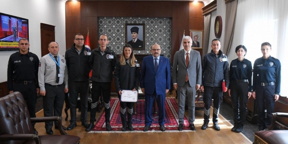 Balıkesir’de Başarılı Özel Güvenlik Görevlilerine Teşekkür Belgesi ve Plaket