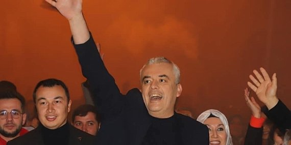 Savaştepe Belediyesi’nin Sosyal Medya Güncellemeleri Gündem Oldu