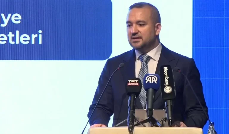 TCMB Başkanı Karahan: “Sıkı Para Politikası Duruşumuz, Enflasyonda Kalıcı Düşüş Sağlanana Kadar Sürecek”