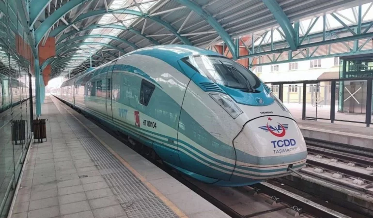 TCDD’nin Borcu 5,5 Milyar TL’yi Aştı!