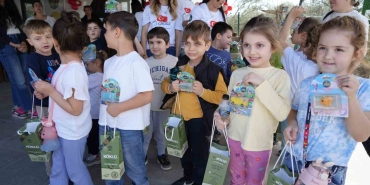 OYUNCAKLI SABUNLA ÇOCUKLARA HİJYEN ALIŞKANLIĞI KAZANDIRIYOR