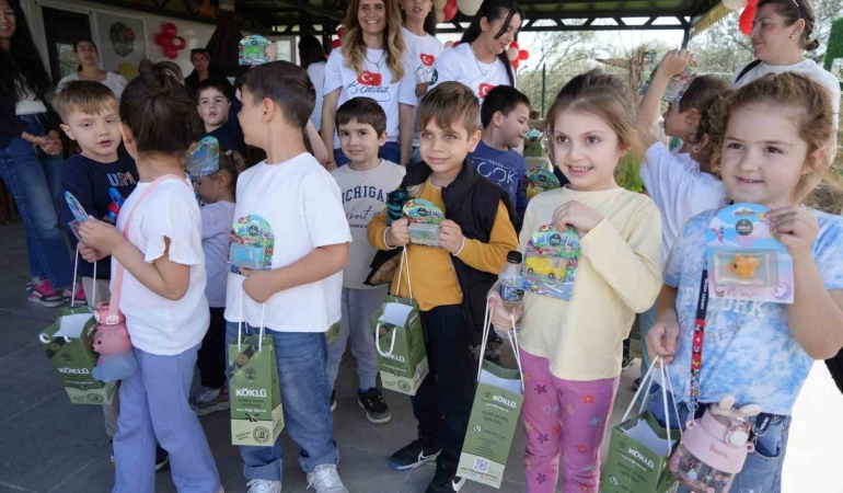 Oyuncaklı sabunla çocuklara hijyen alışkanlığı kazandırıyor